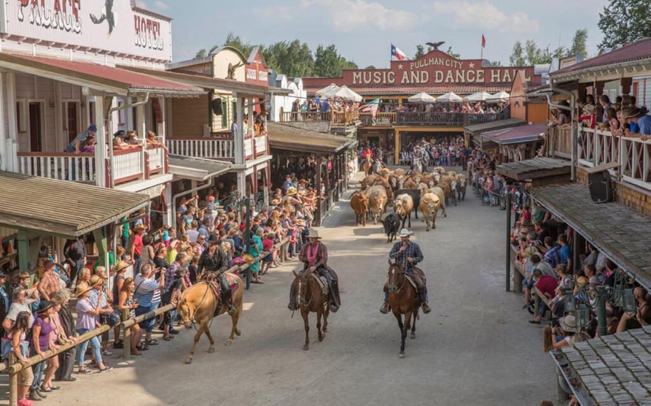 Pullman City Westernstadt Eging Ngoại thất bức ảnh
